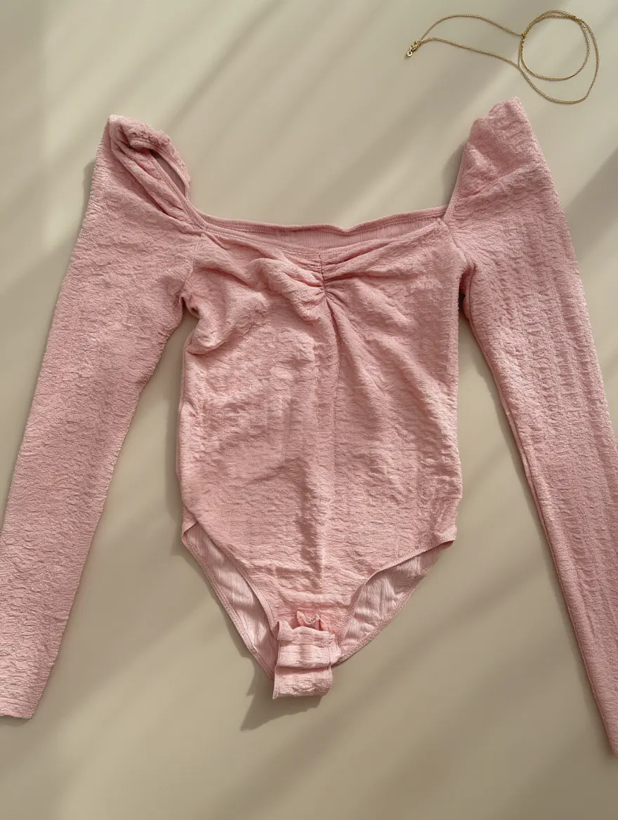 Body Rosa Texturizado Manga Larga