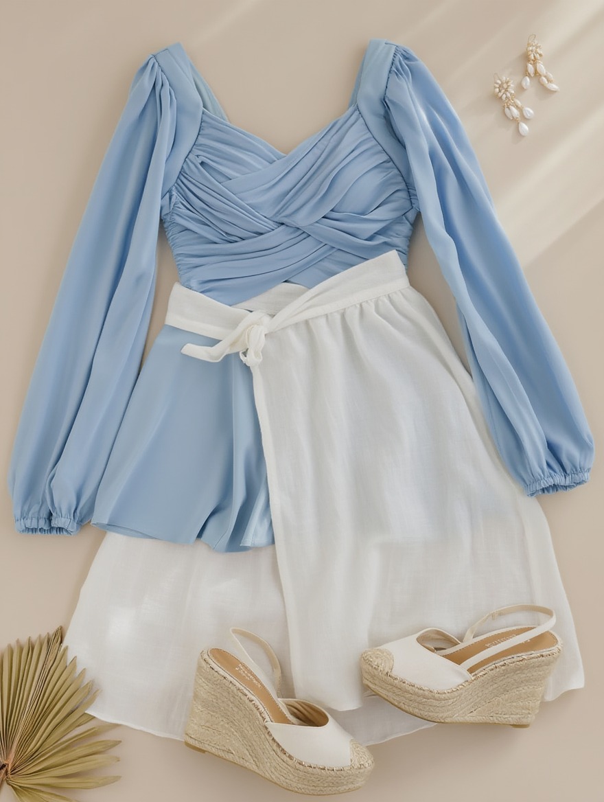 Outfit con Traje de Baño Drapeado Manga Larga. Otras prendas y accesorios no incluidos.